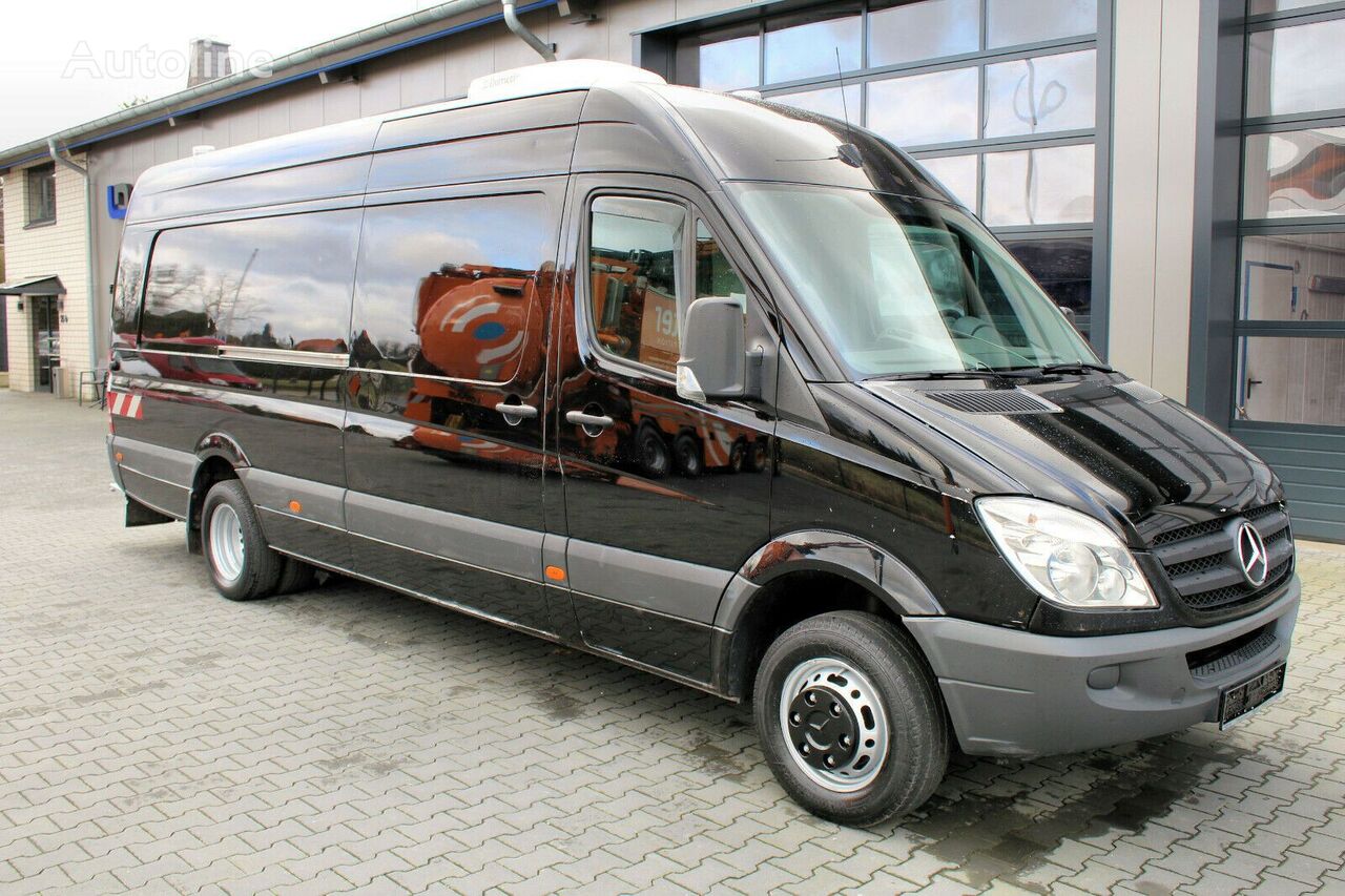 truk vakum Mercedes-Benz 515 CDI