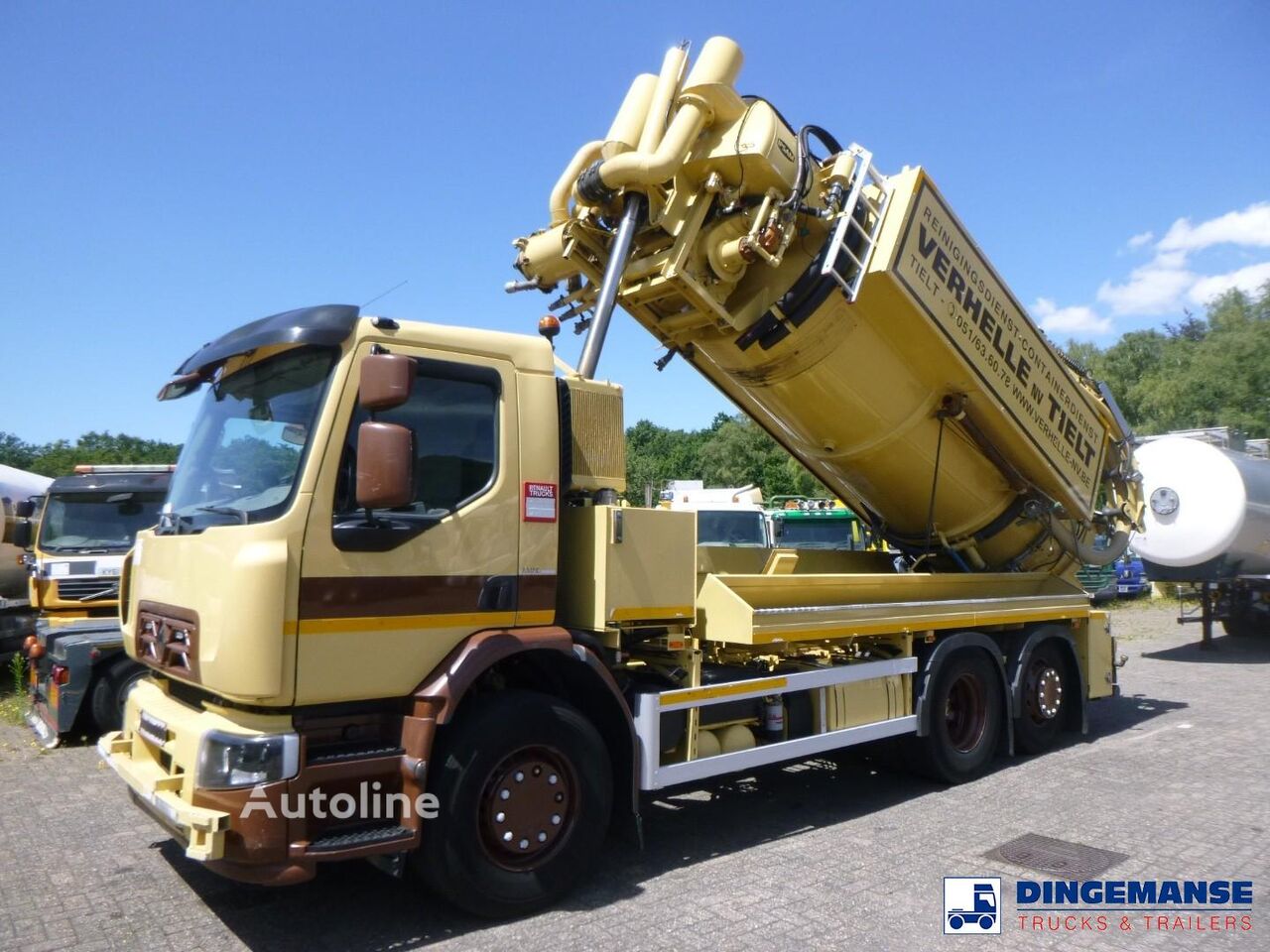 Vozilo za čiščenje kanalizacije Renault D 26 Wide 6x2 vacuum tank 11 m3 - Autoline