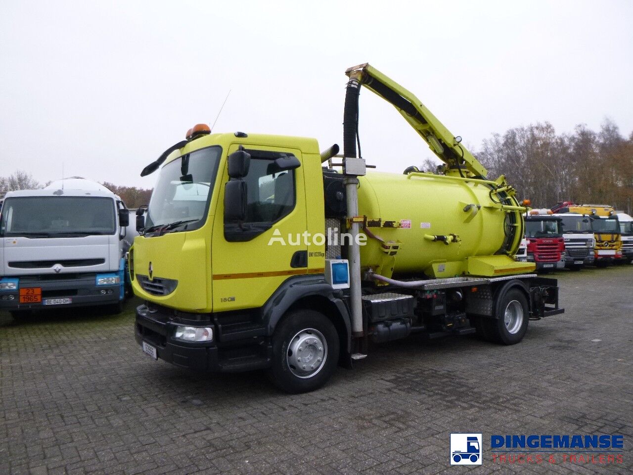 شاحنة شفط مياه المجاري Renault Midlum 180.14 dxi 4x2 RHD Euro 5 vacuum tank 6.1 m3