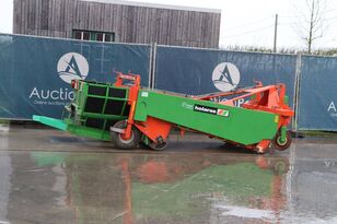 arracheuse d'oignons Holaras UR 135 HZ