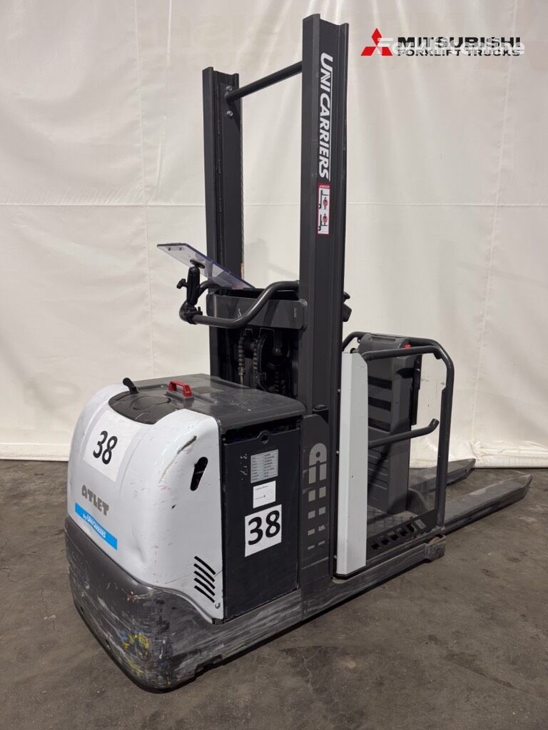 UniCarriers 100SVI180EPL order picker