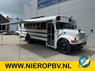 NAVISTAR INT. CORP. 3800 T444E Amerikaanse Schoolbus 8+1 Persoon cits autobuss