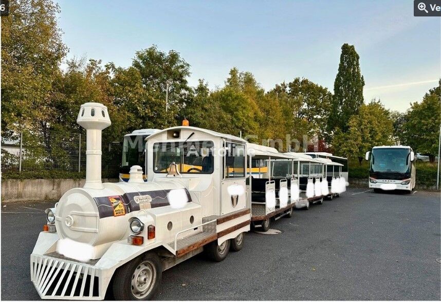 Pil Akval Sightseeing train drugi autobus