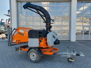 outras m&aacute;quinas de constru&ccedil;&atilde;o JBM 630 MDX Holzhacker / nur 133h / 2008
