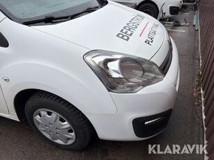 Venta de Citroen Berlingo 1.6 BlueHDi Skåp (100hk) otra maquinaria industrial - Imagen 29 | Machineryline PY Citroen Berlingo 1.6 BlueHDi Skåp (100hk) otra maquinaria industrial | Imagen 29 - Machineryline