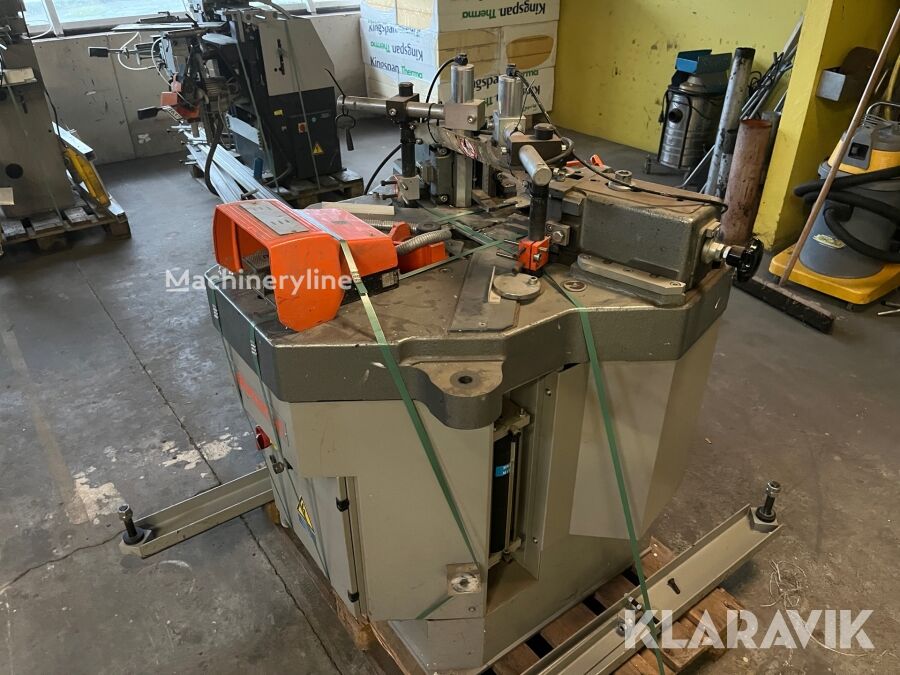 Друга индустриска опрема Elumatec EP 124 се продава | Machineryline MK Друга индустриска опрема Elumatec EP 124 - Machineryline