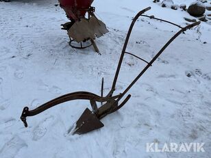 معدات صناعية أخرى Hästdragen plog