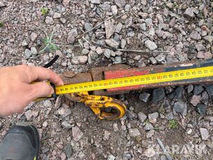 alte utilaje industriale Kranarm med stora BM-f&auml;ste