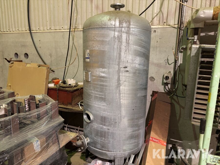 Pumppulohja Tryckluftstank Pumppulohja 800 L other industrial equipment - Machineryline