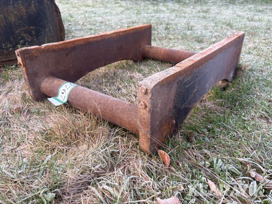 معدات صناعية أخرى S70 skovlbeslag - Machineryline