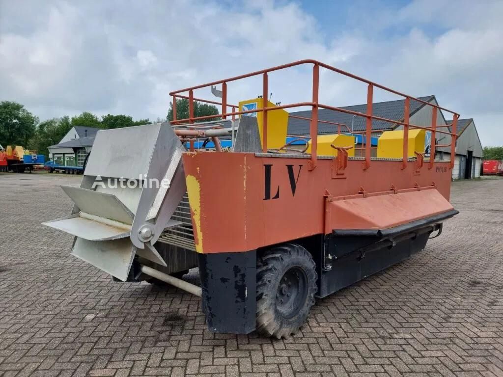 وسيلة نقل مائية أخرى MWM AMFIBIEVOERTUIG MWM AMPHIBIOUS VEHICLE - Boat - Autoline