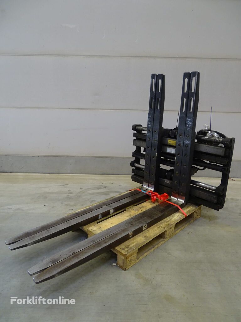 Kaup Doppelpalettenklammer pallet fork