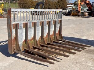 Volvo L60 pallet fork