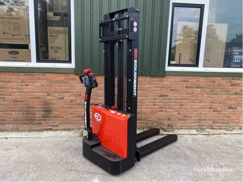 stacker EP EST122 2,7 meter