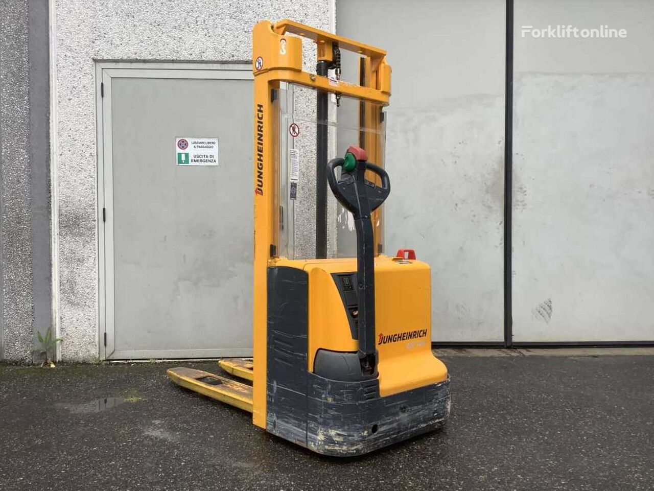 stacker Jungheinrich EJC 110