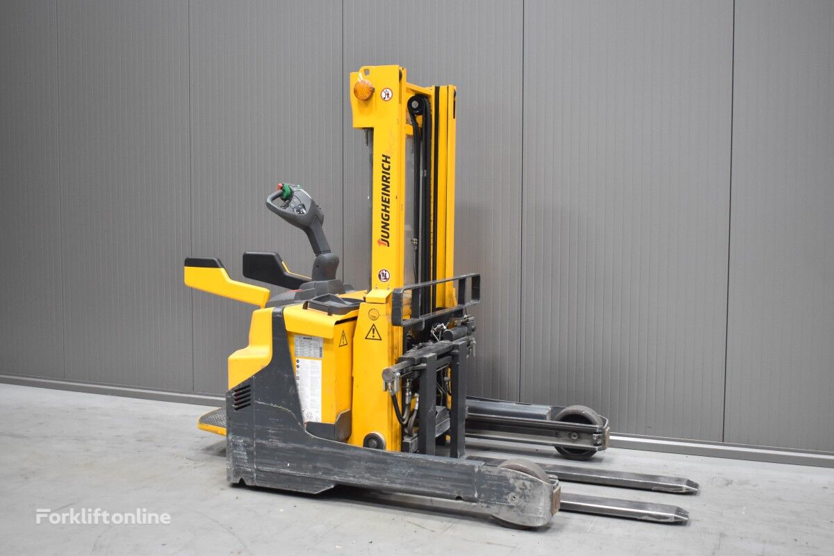 Jungheinrich ERV 308 pallet stacker