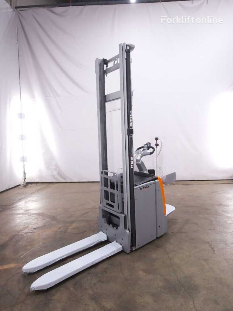 Still EXV-SF14/BATT.NEU pallet stacker