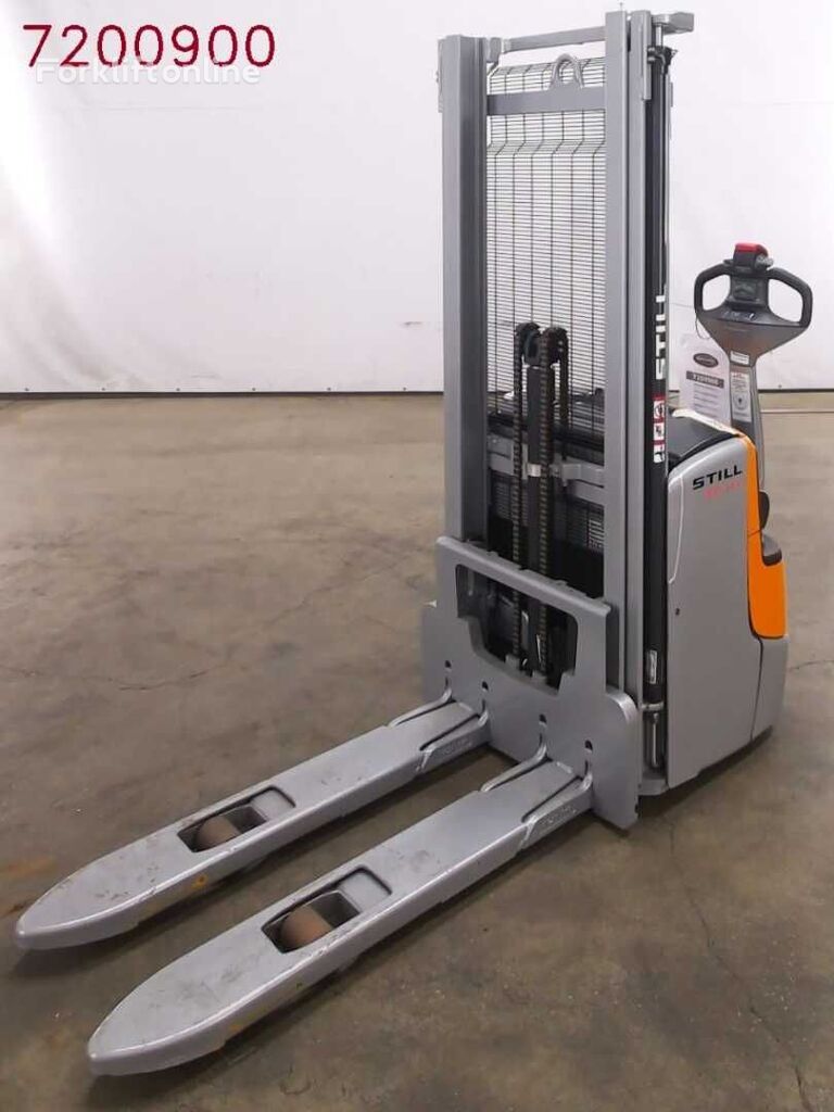 Still EXV14C pallet stacker