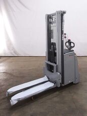 Still EXV20I pallet stacker