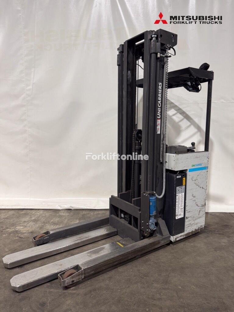 UniCarriers Elektro pallet stacker