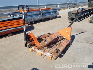 Pallet Truck (2 of)