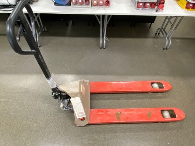 Silverstone pallet truck