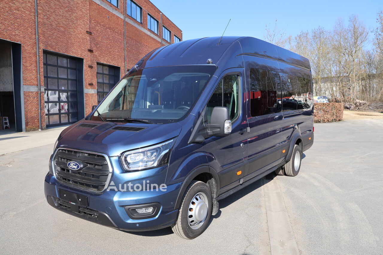 New Ford Transit passenger van - Autoline