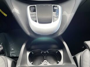 بيع الميكروباصات لنقل الركاب Mercedes-Benz 300 d AVA 4MATIC AMG Kühlschrank AIRMATIC - صورة 15 | Autoline الميكروباصات لنقل الركاب Mercedes-Benz 300 d AVA 4MATIC AMG Kühlschrank AIRMATIC | صورة 15 - Autoline