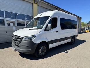 Mercedes-Benz 317 passasjer minibuss