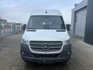 xe van chở kh&aacute;ch Mercedes-Benz 517 Sprinter ECO GSR2 LED mới