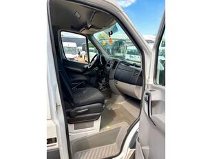 بيع الميكروباصات لنقل الركاب Mercedes-Benz SPRINTER - صورة 11 | Autoline الميكروباصات لنقل الركاب Mercedes-Benz SPRINTER | صورة 11 - Autoline