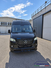 новый пассажирский микроавтобус Mercedes-Benz Sprinter