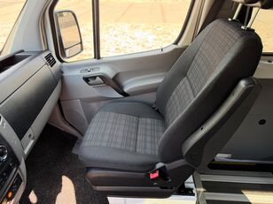 Mercedes-Benz Sprinter 516 CDI / Klima / Webasto / 23 miejsca passenger van for sale - Image 17 | Autoline CA Mercedes-Benz Sprinter 516 CDI / Klima / Webasto / 23 miejsca passenger van | Image 17 - Autoline