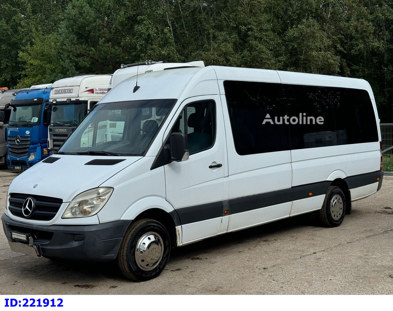 Mercedes-Benz Sprinter 518 VIP 17-Place ID221912 furgoneta de pasajeros - Autoline