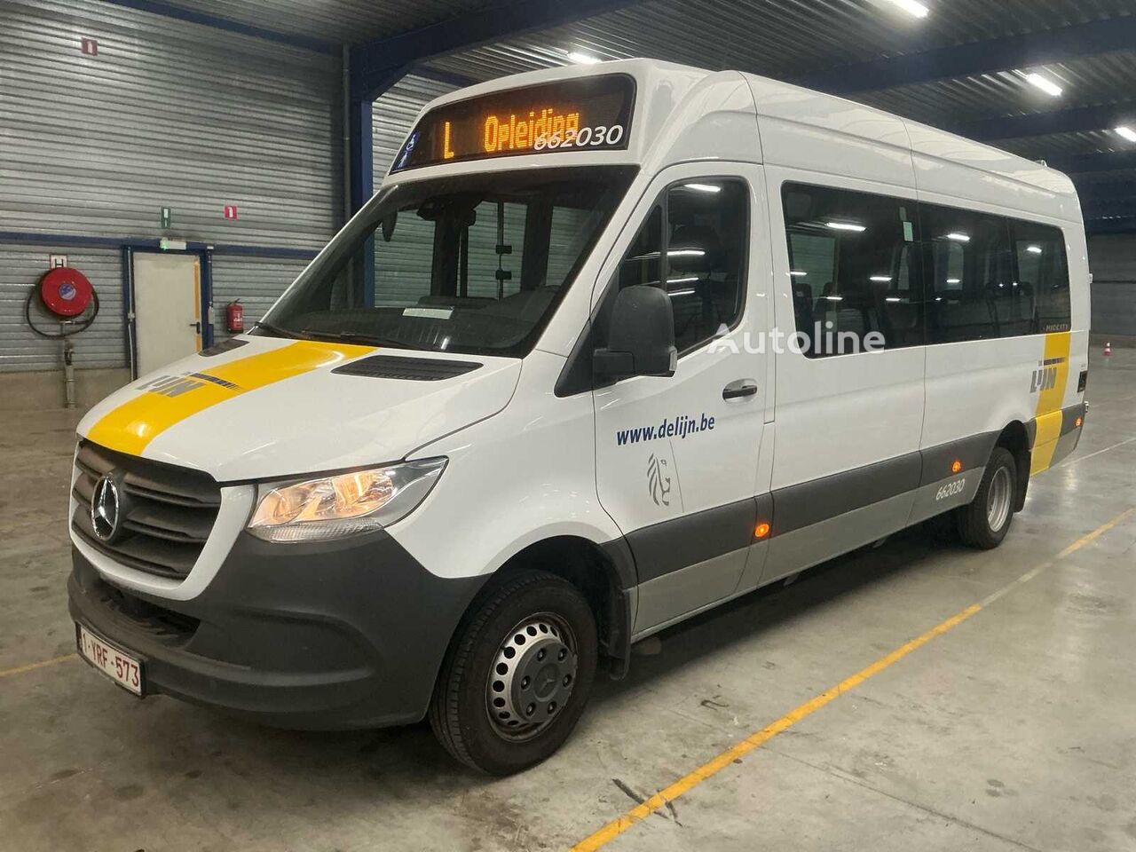Mercedes-Benz Sprinter Bus of car passasjer minibuss - Autoline