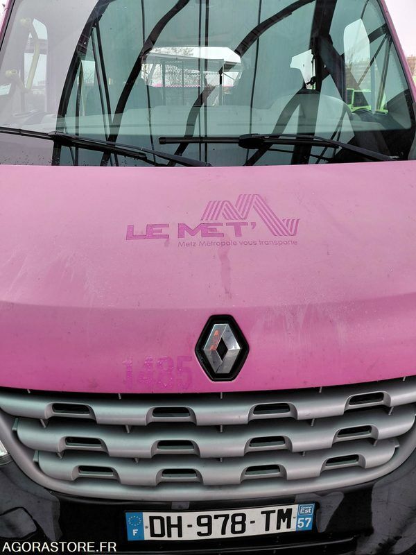 2014 رينو Master-46335293