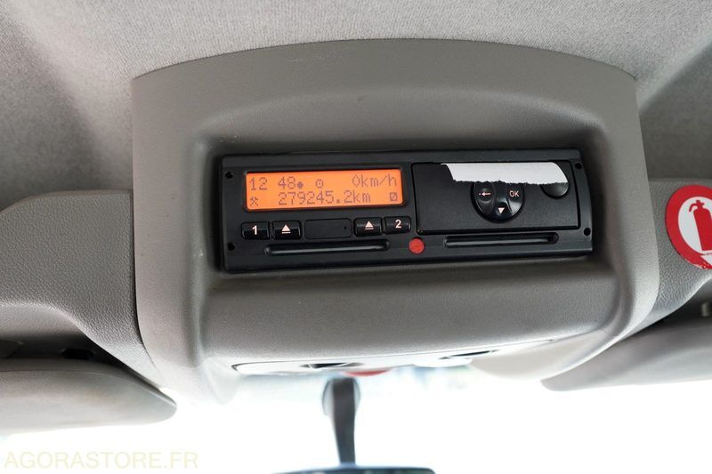 2013 رينو Master-46588050