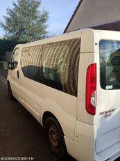 fourgonnette de tourisme Renault TRAFIC