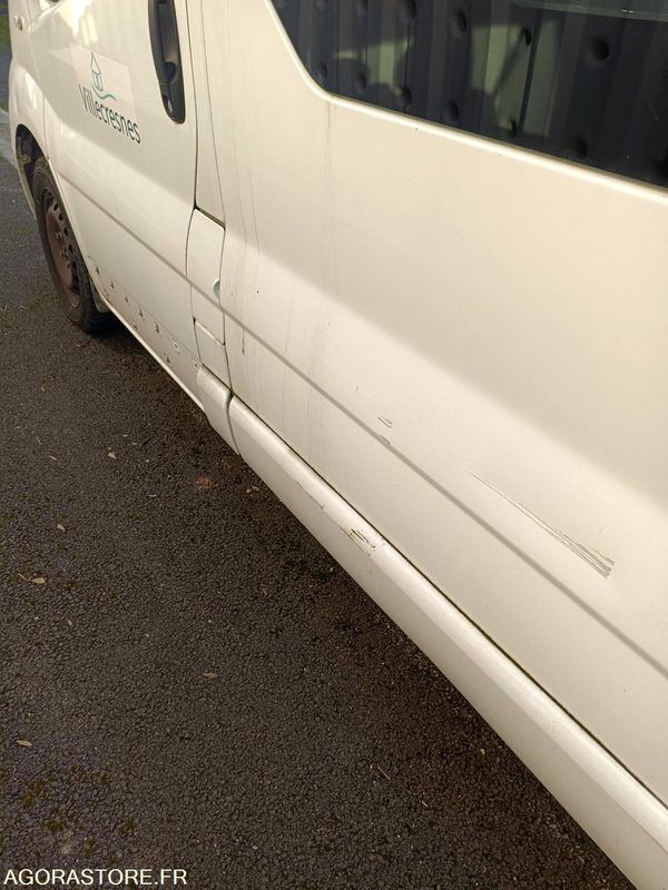 2010 Renault Trafic-45280773