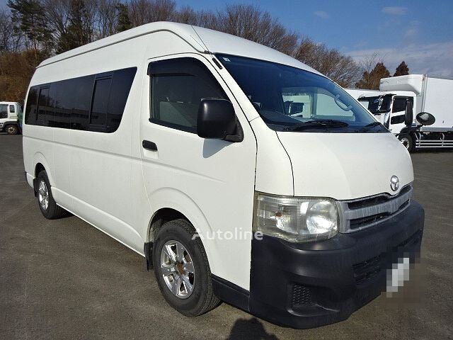 Toyota HIACE COMMUTER 人員輸送バン