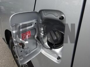 Toyota HIACE COMMUTER 人員輸送バン