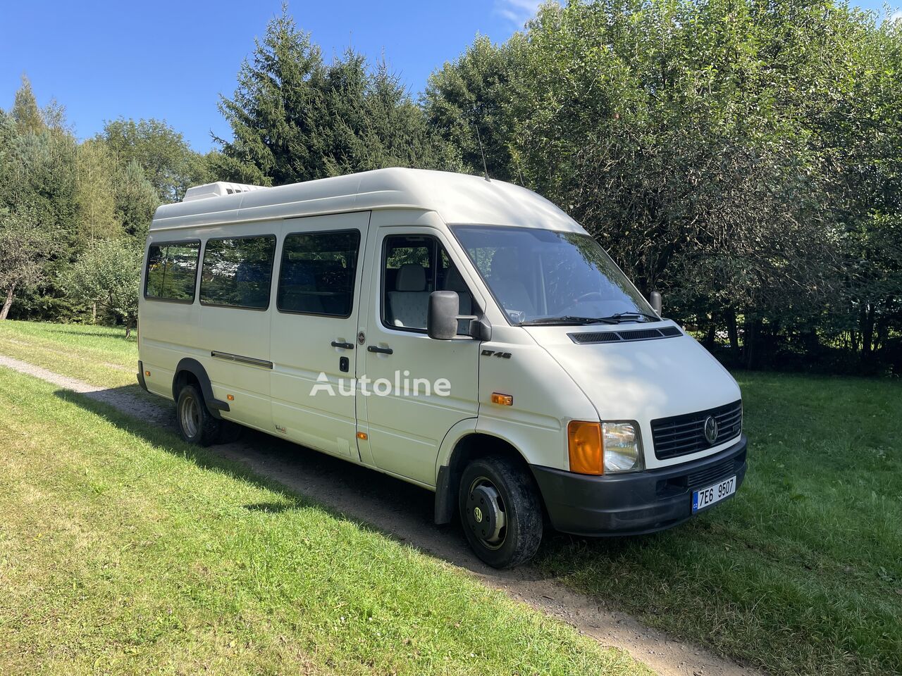 Volkswagen LT 46 passenger van - Autoline