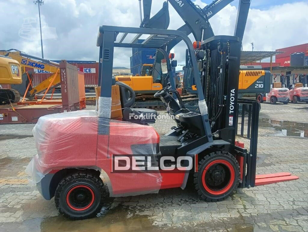 new Toyota FDZN30 petrol forklift