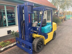 chariot élévateur à essence/gaz Komatsu 	FG40Z    V-3367