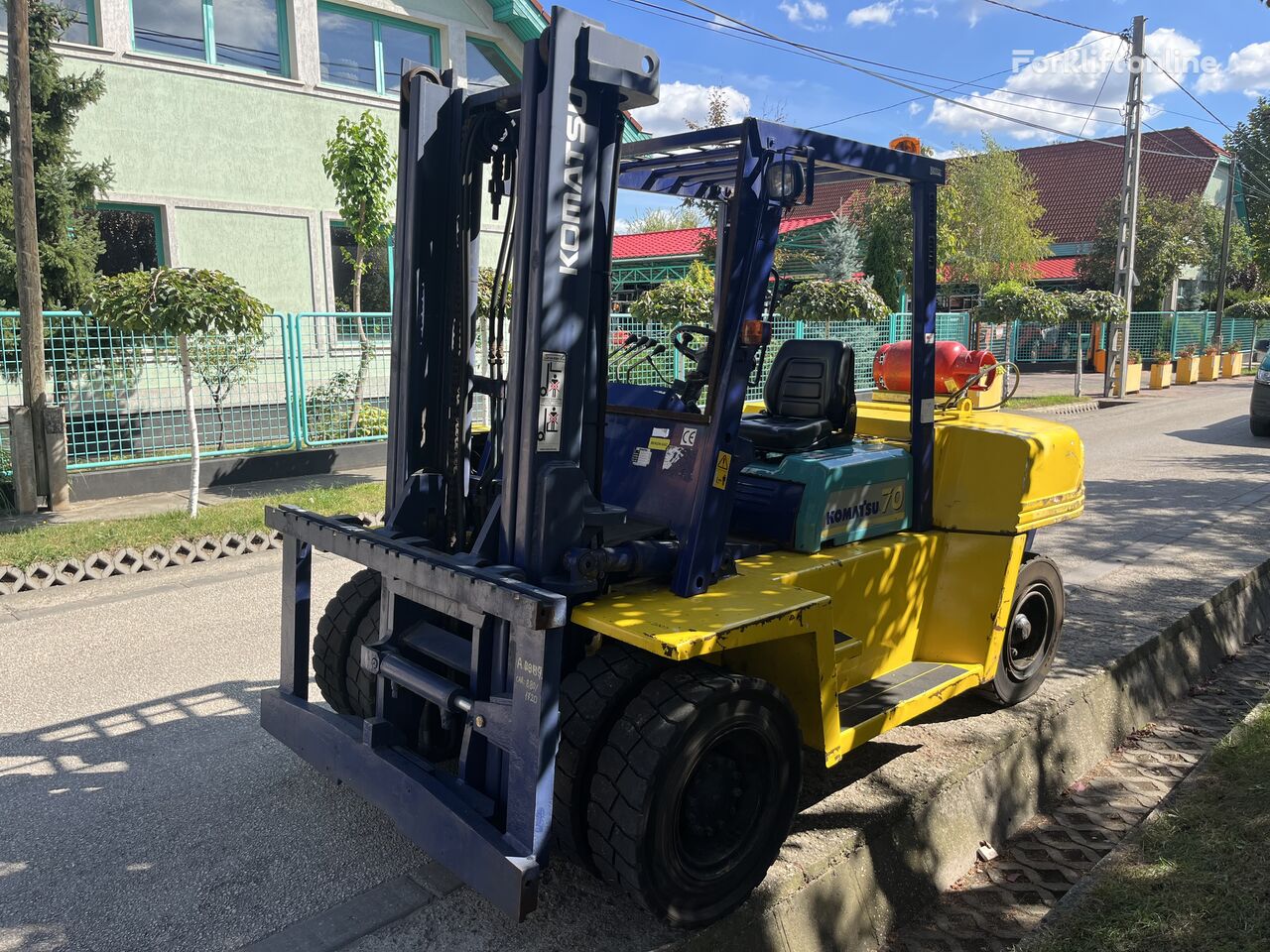 Komatsu FG70T-6     V-2003 OK Benzin-/Gas-Gabelstapler