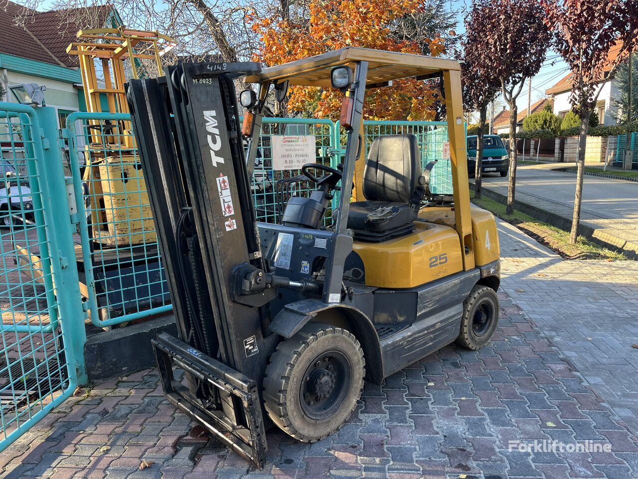 TCM FG25N5T      V-4038 petrol/gas forklift