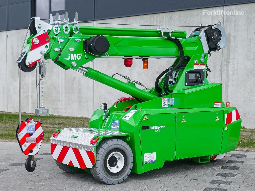 new JMG MC25S pick and carry crane