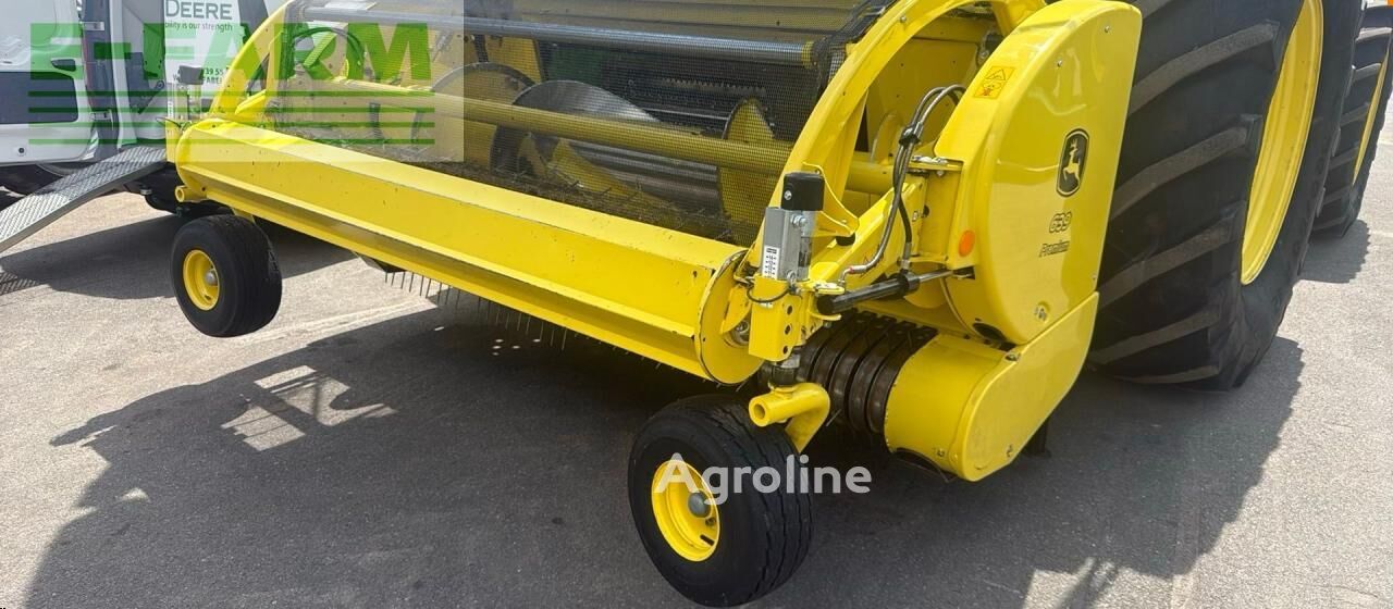 Ramasseur d'andains John Deere 639C - Agroline