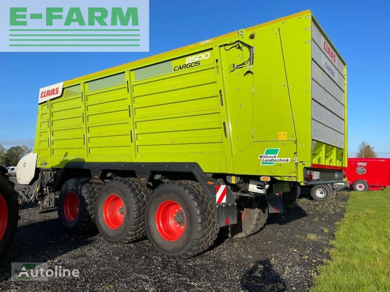 Claas cargos 8500 tridem platform trailer