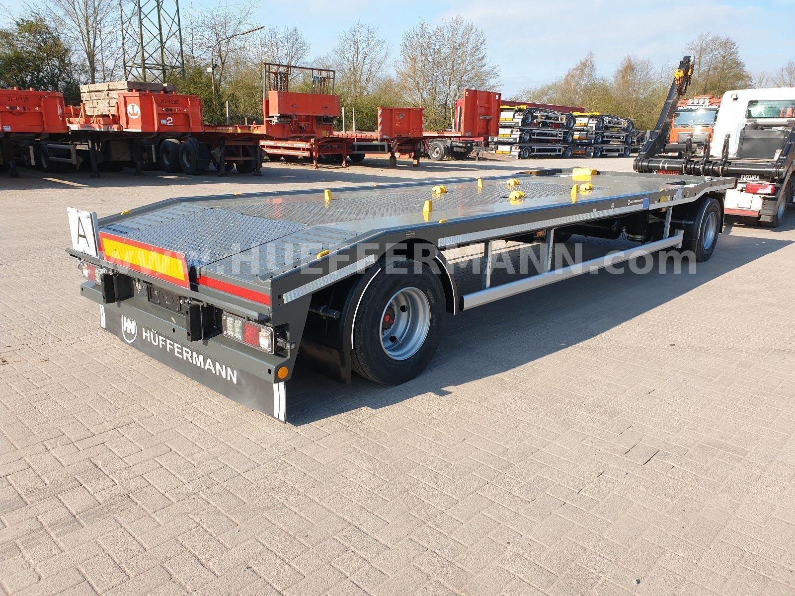 Hüffermann 2-achs Tieflader Plattformanhänger HPA 20.72 LT plattform trailer